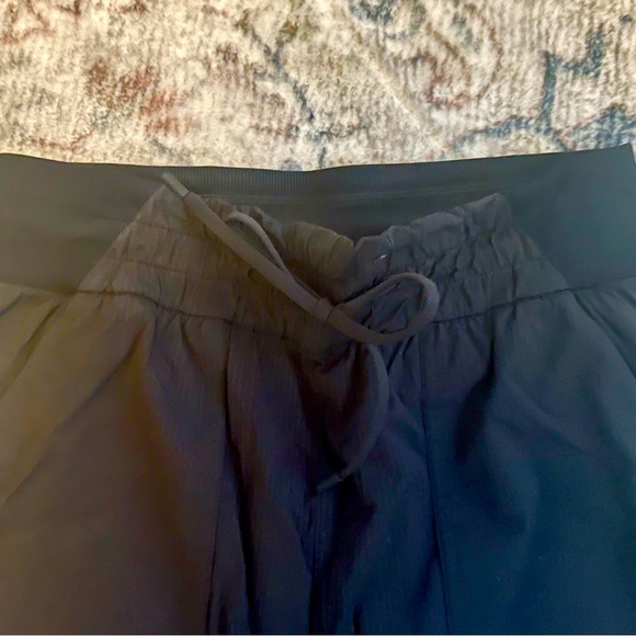 Lululemon Dance Studio Crop Pant - Picture 5 of 10